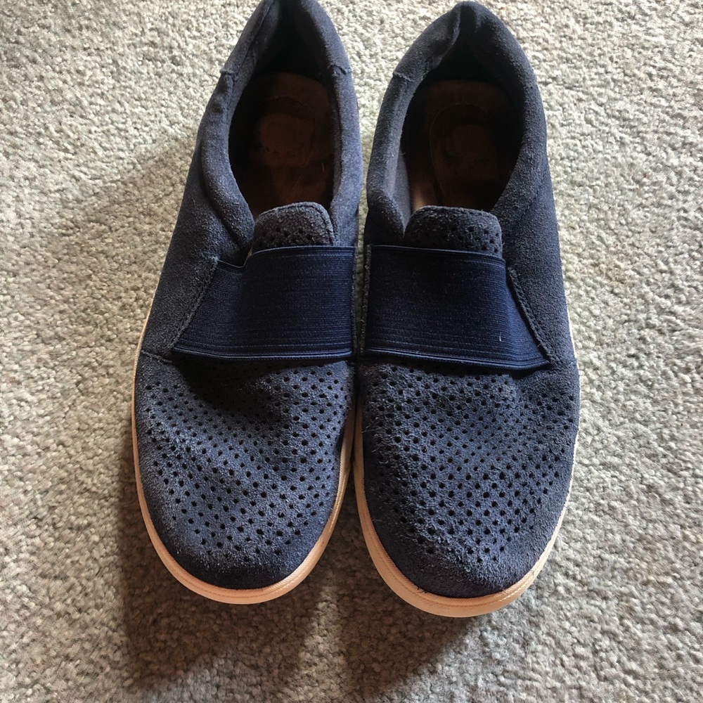 Earth Origins Dark Blue Women's Loafers